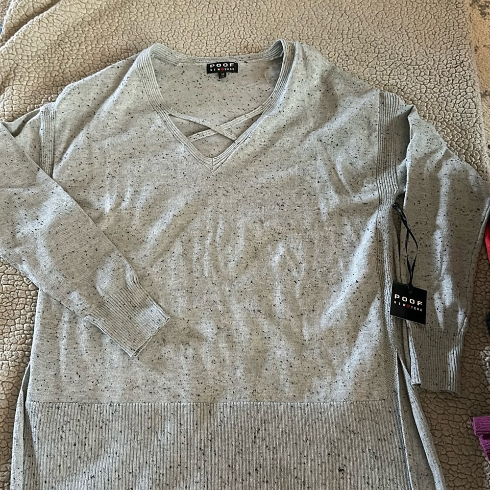 Poof Kint Sweater